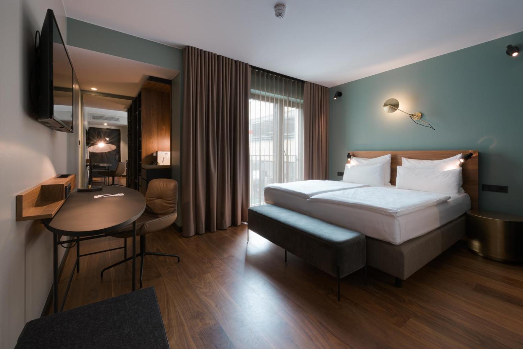 Emilu Design Hotel Stuttgart Exteriör bild