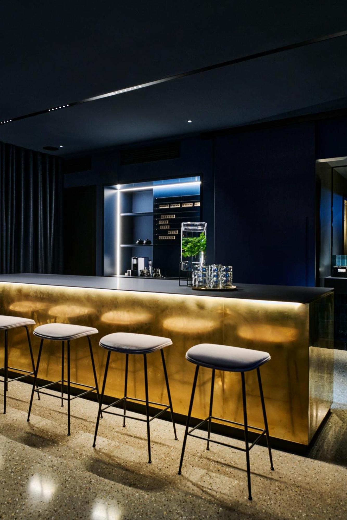 Emilu Design Hotel Stuttgart Exteriör bild